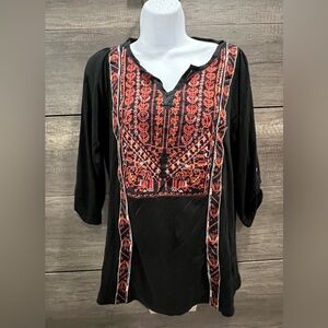 Nine 1 Eight: Women’s Black Decorative Top